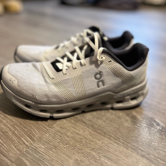 On Cloudgo running shoe - Picture 11 of 11